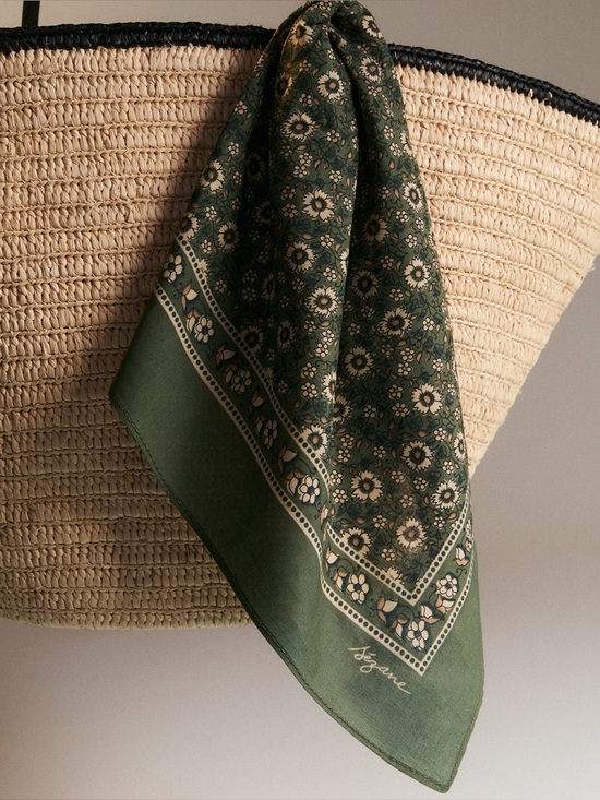 Sezane Accessories - NWT Sezane Scarf Le Foulard Pour LA VIE 🇫🇷